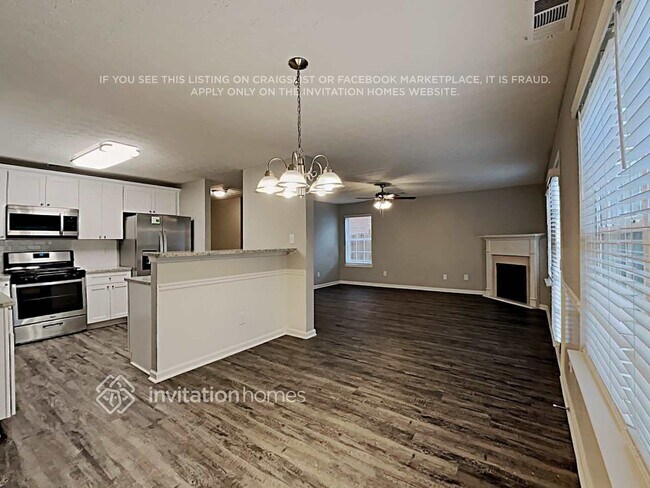Building Photo - 185 Addy Ln