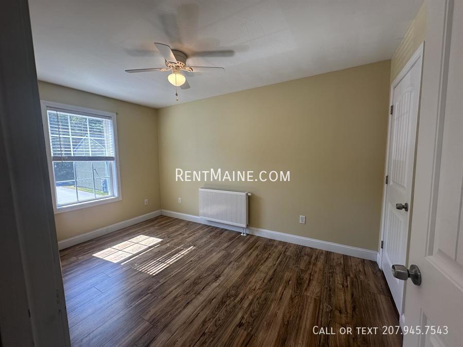 Building Photo - 31 Basketball Ct