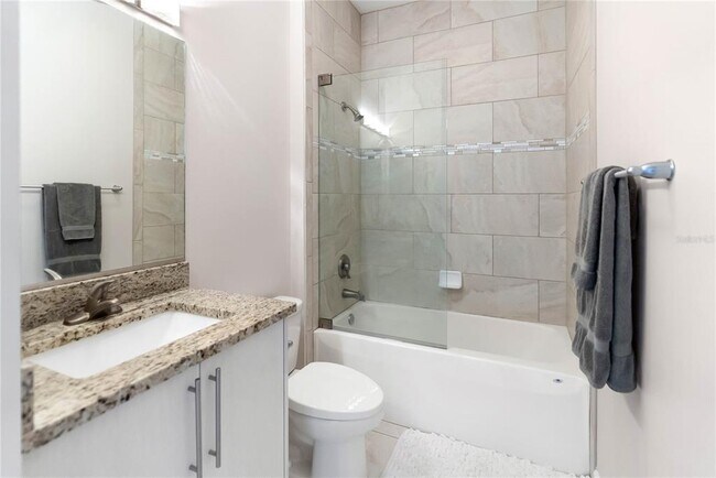 Building Photo - 6616 7th Ave Cir W