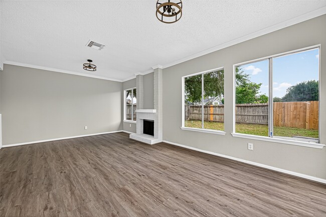 Building Photo - 12623 S Dairy Ashford Rd