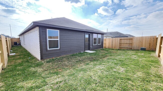 Building Photo - 26850 Cascade Sunrise St