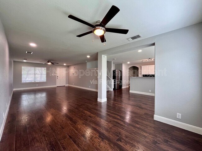 Building Photo - 8734 Snow Goose