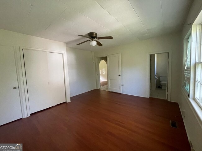 Building Photo - 414 N Franklin St