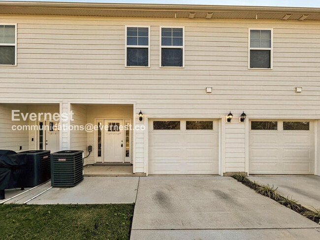 Building Photo - 204 Ansley Wy