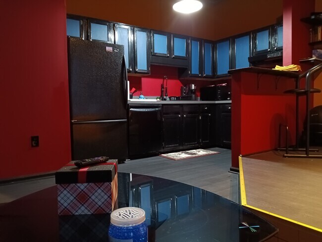 Building Photo - 32 Peachtree St NW