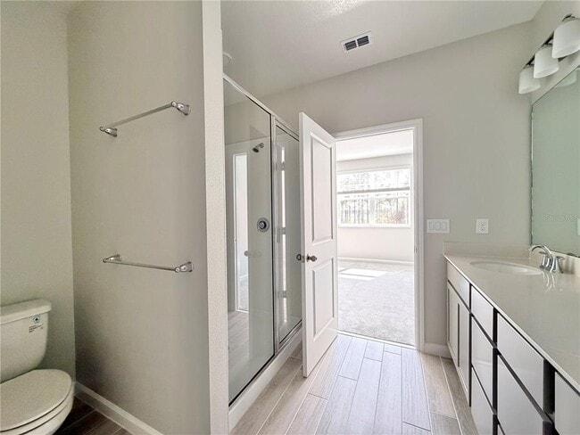 Building Photo - 15493 Bay Brg St