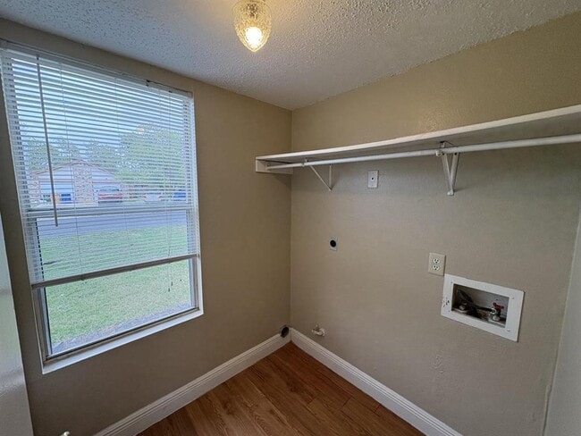 Building Photo - 9609 Bear Paw Trail