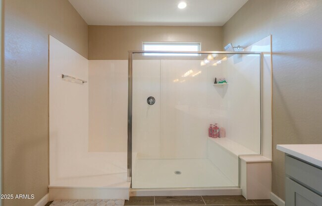 Building Photo - 44583 W Palo Olmo Rd