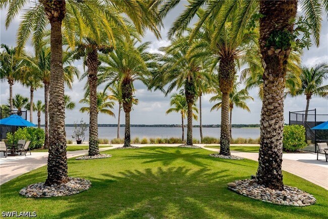 Building Photo - 8754 Hideaway Harbor Ct