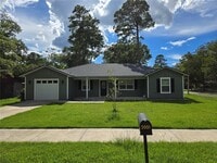 Building Photo - 4422 NW 20th Ter