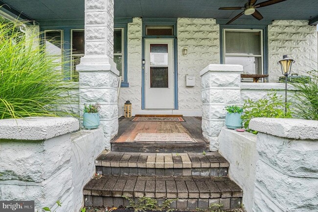 Building Photo - 25 E Germantown Pike