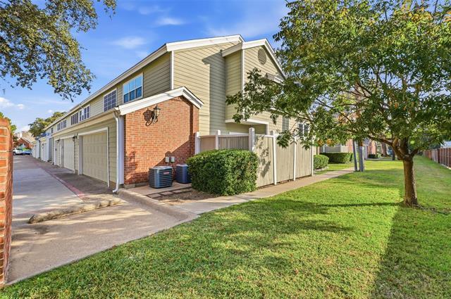 Building Photo - 6220 Bentwood Trail