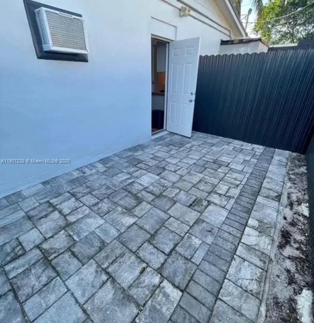 Building Photo - 6650 Fillmore St