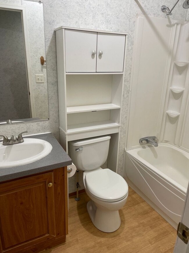 Building Photo - Updated Three Bedroom Two Bath Double Wide in Iron Station