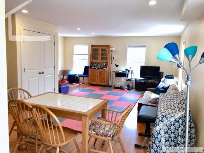 Building Photo - Brand new 4 Bed 2 bath in Allston.... SEPT 1st Move in