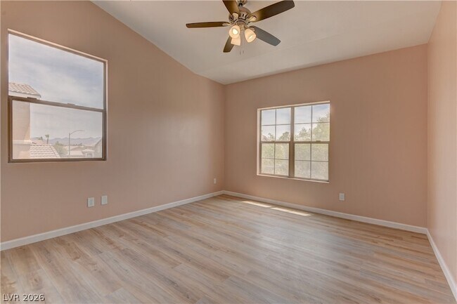 Building Photo - 5862 Bluthe Bridge Ave