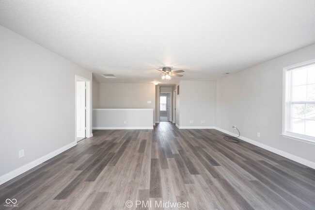 Building Photo - 859 Runnymede Dr