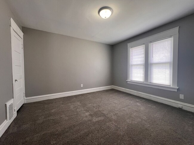 Building Photo - 4121/4123 7th Avenue