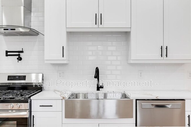 Building Photo - 3003 Midlothian Tpke