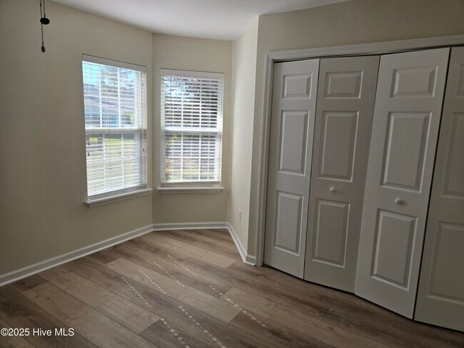 Building Photo - 3909 Merestone Dr