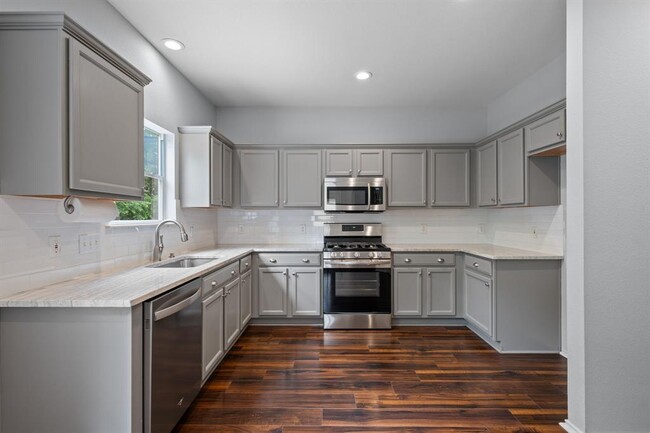 Building Photo - 2114 Campfield Pkwy