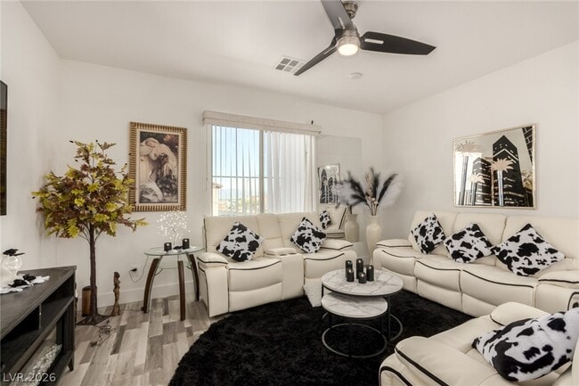 Building Photo - 7801 Victoria Tower Ct