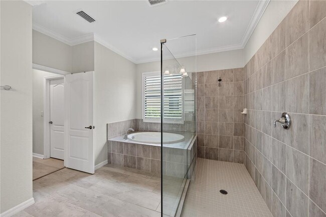 Building Photo - 5119 Tobermory Way