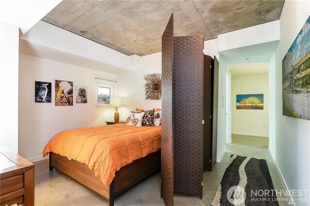 Building Photo - 501 Roy St