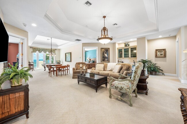 Building Photo - 2525 S Ocean Blvd