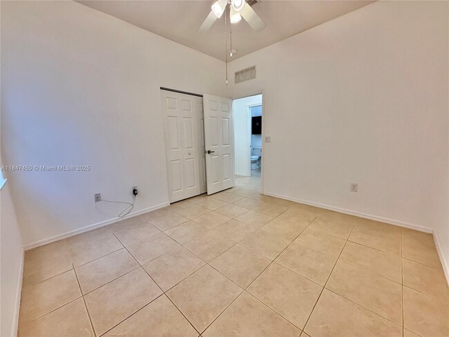 Building Photo - 265 SW Coconut Key Way