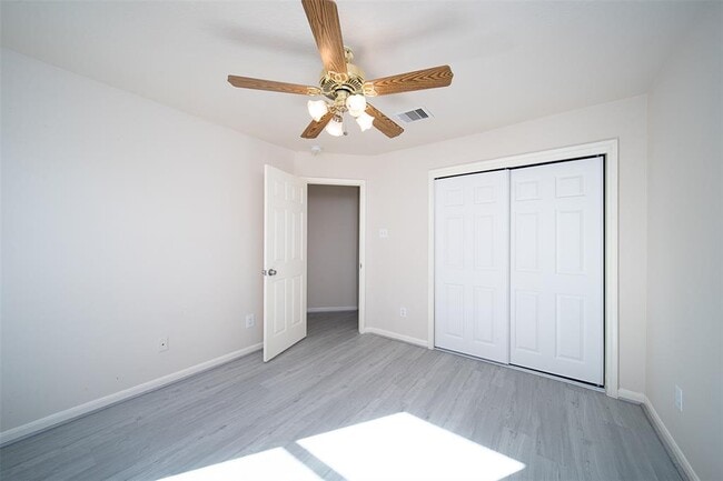 Building Photo - 12934 Kingston Point Ln