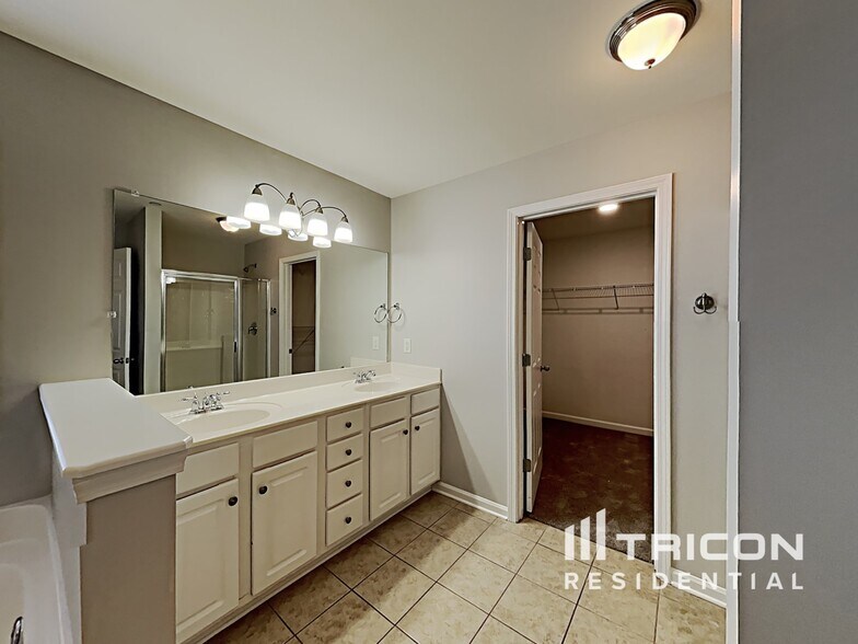 Building Photo - 4758 Jobe Trail