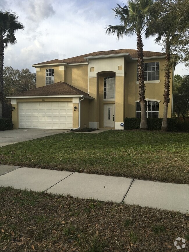Building Photo - Updated Spacious Home in Oviedo