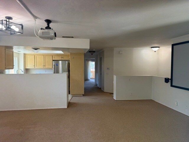 Building Photo - 319 Pacific Oaks Rd