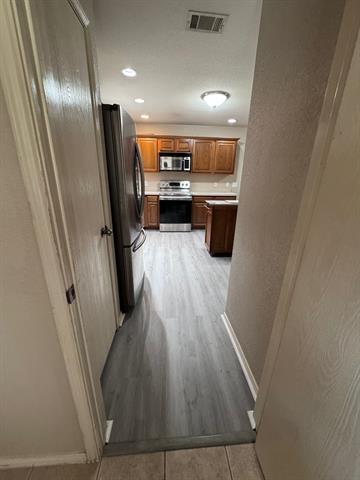 Building Photo - 8821 Stirrup Way