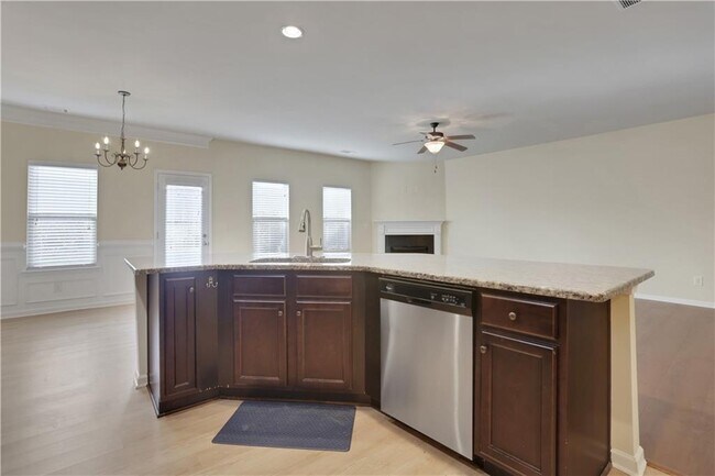 Building Photo - 2526 Morgan Chase Dr