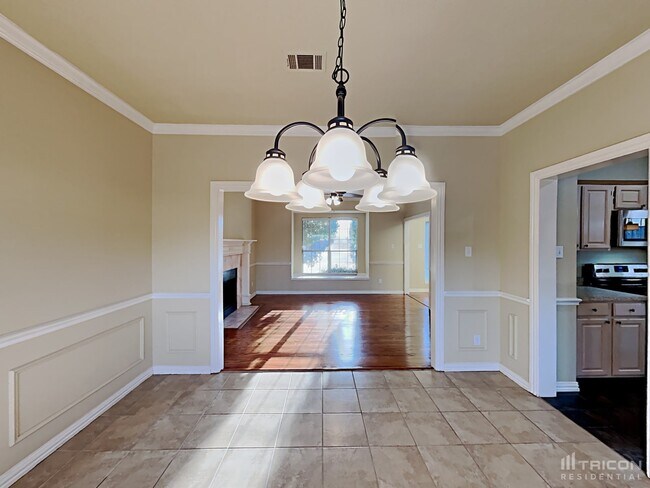 Building Photo - 4116 Kingsferry Dr