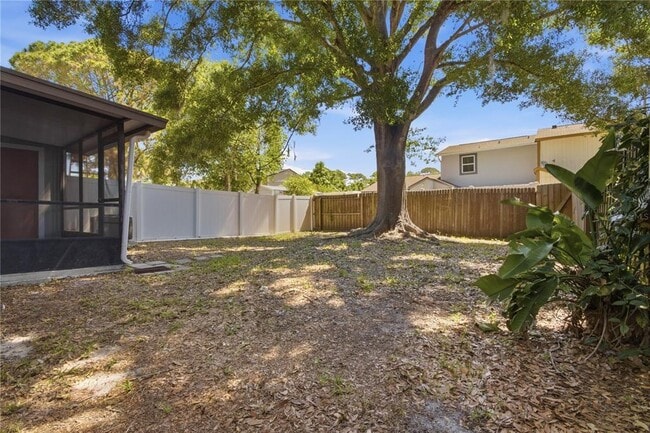 Building Photo - 14113 Village Terrace Dr