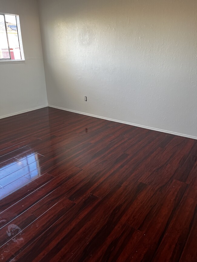 bedroom floors upstairs - 1649 Sheridan Cir
