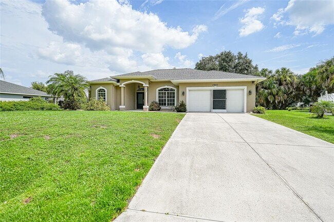 Building Photo - 2880 Vogler Ln