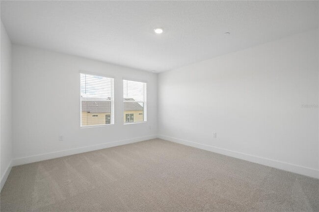 Building Photo - 15219 Hamlin Pk Dr