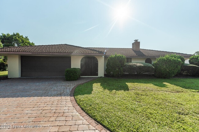 Building Photo - 5855 Whispering Ln