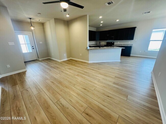 Building Photo - 7383 Alley Oak Ln