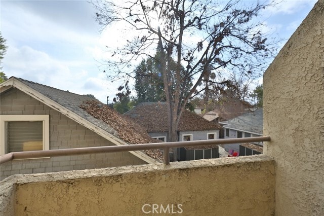Building Photo - 222 S Catalina Ave