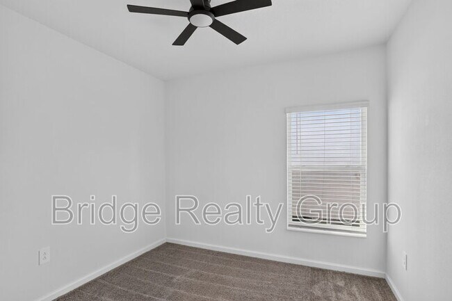 Building Photo - 4301 Twisted Twig Bnd