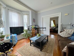 Building Photo - 119 Franklin St