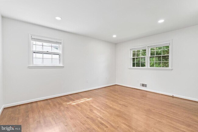 Building Photo - 11710 Milbern Dr