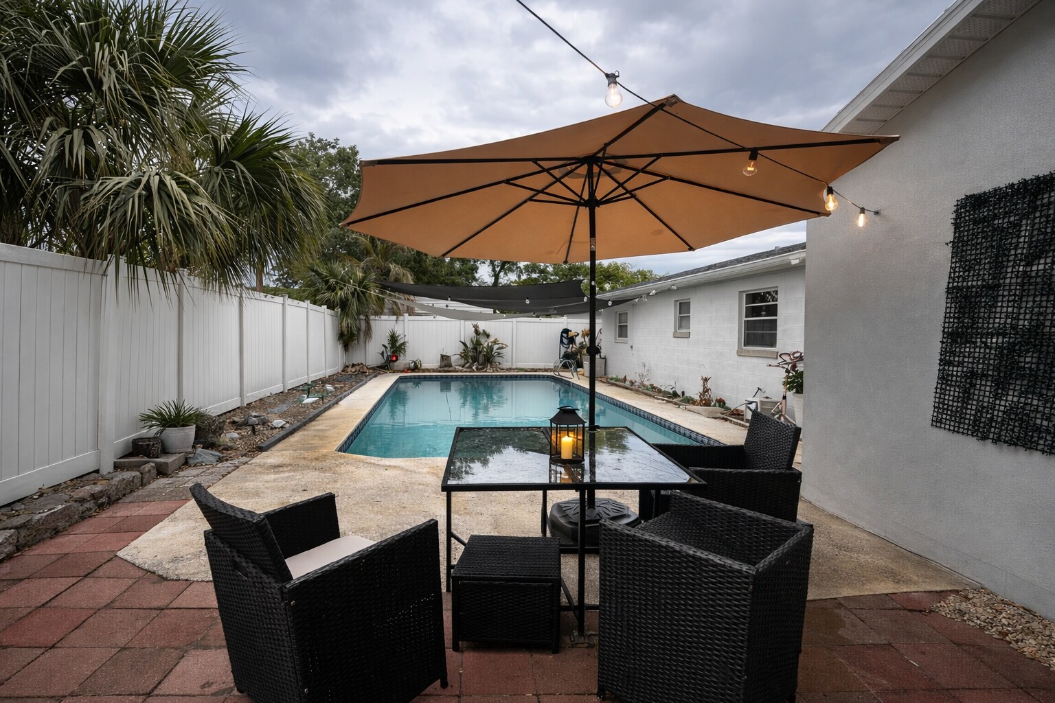 Building Photo - 2531 Christine Dr