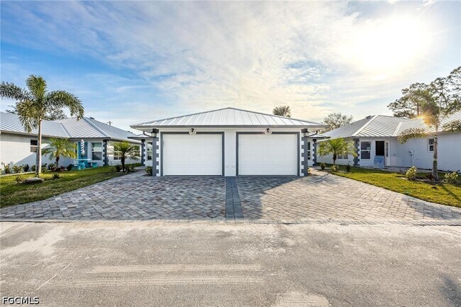 Building Photo - 184 Broward Ave