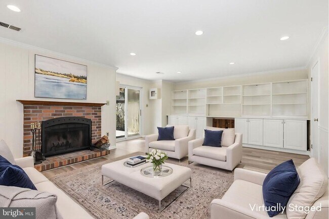 Building Photo - 3931 Tallow Tree Pl